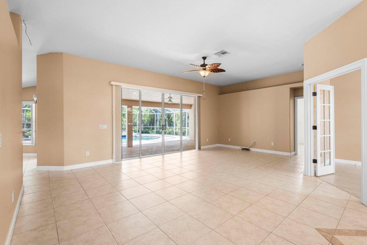 1698 SW Mockingbird Drive, Port Saint Lucie, FL 34986 Photo