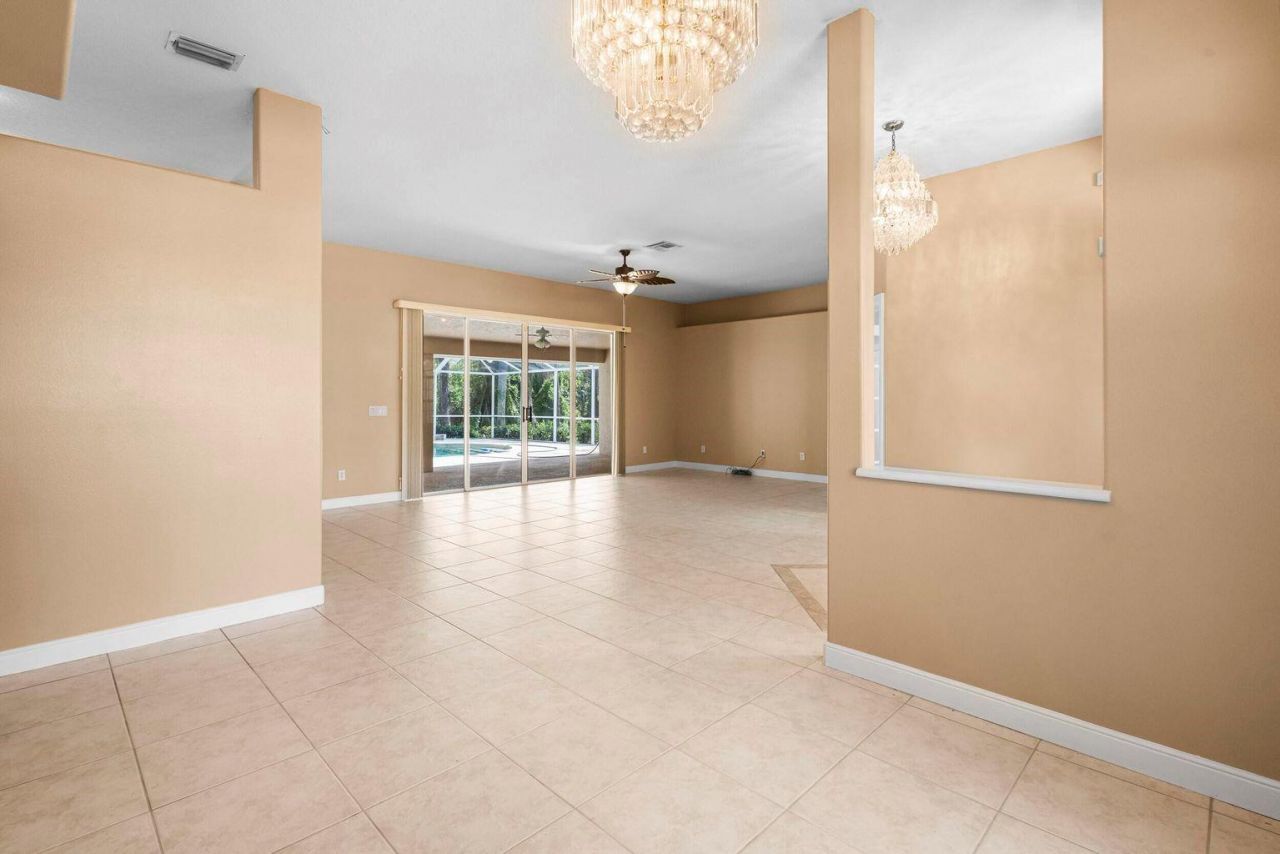 1698 SW Mockingbird Drive, Port Saint Lucie, FL 34986 Photo