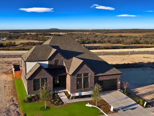 201 Shadow DR, Liberty Hill, TX 78642