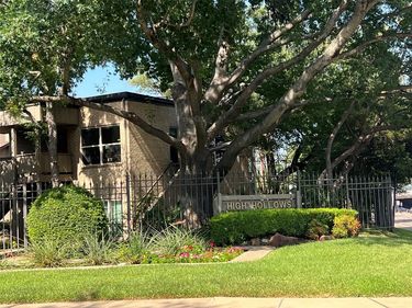 10432 High Hollows Drive, Unit 241, Dallas, TX 75230
