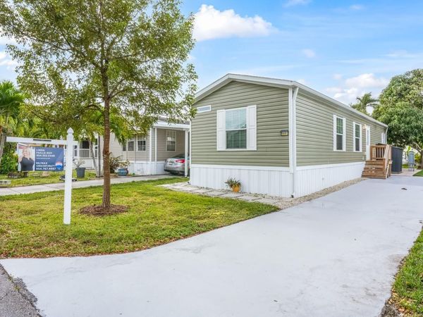 5681 SW Cypress Dr, Fort Lauderdale, FL 33312