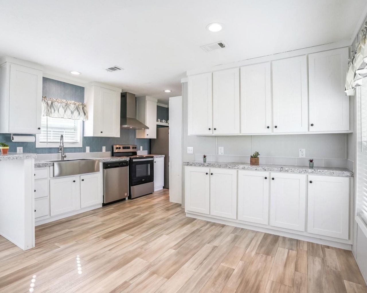 5681 SW Cypress Drive, Fort Lauderdale, FL 33312 Photo