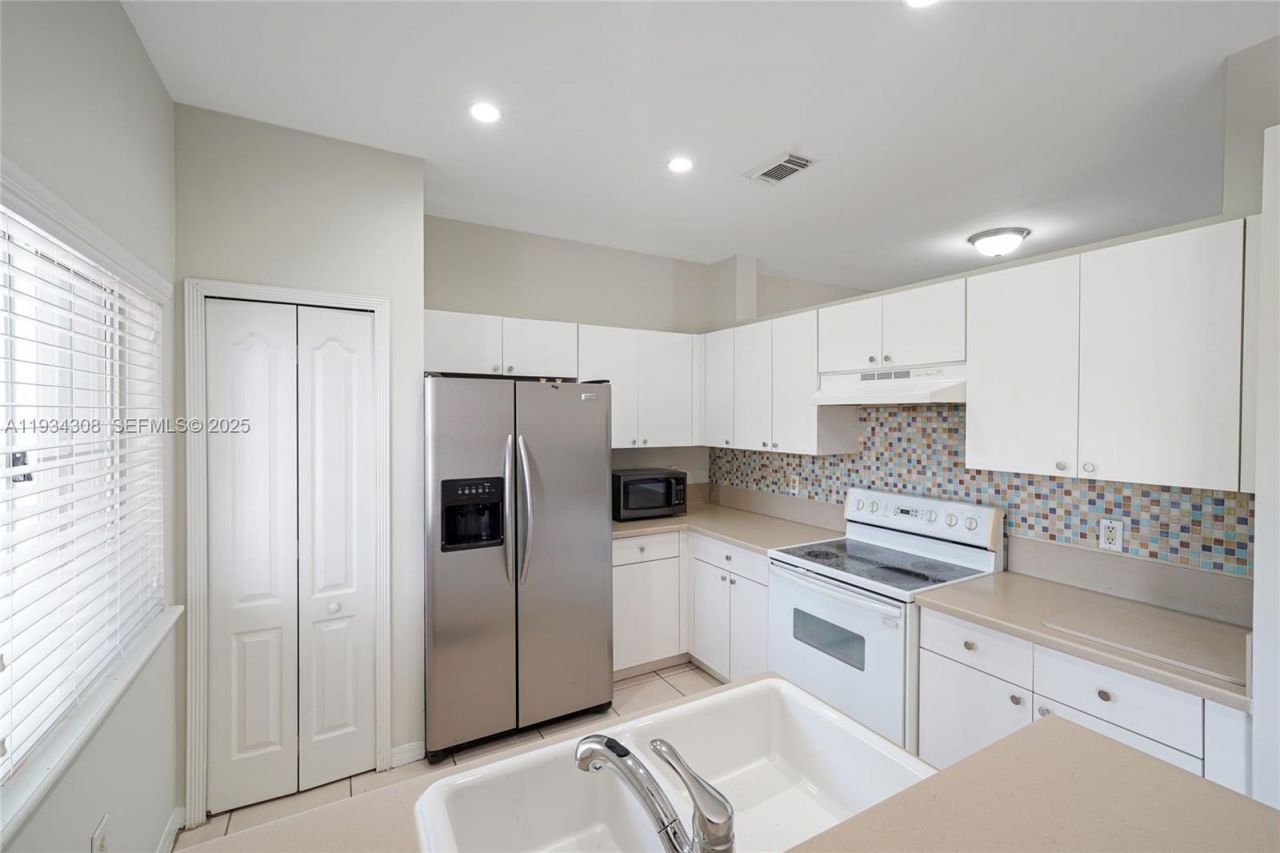 14157 SW 125th Ct, Miami, FL 33186 Photo