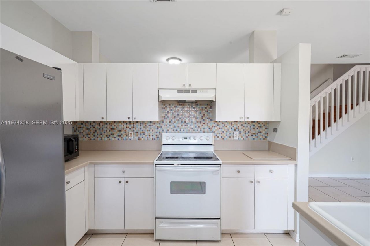 14157 SW 125th Ct, Miami, FL 33186 Photo