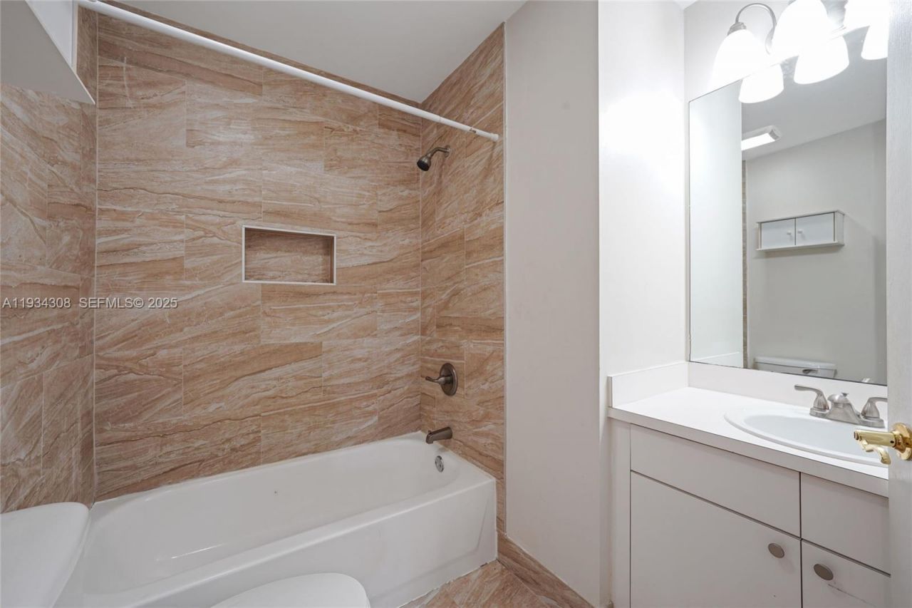 14157 SW 125th Ct, Miami, FL 33186 Photo