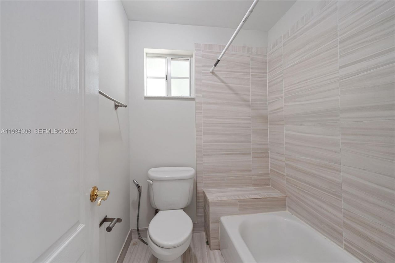 14157 SW 125th Ct, Miami, FL 33186 Photo