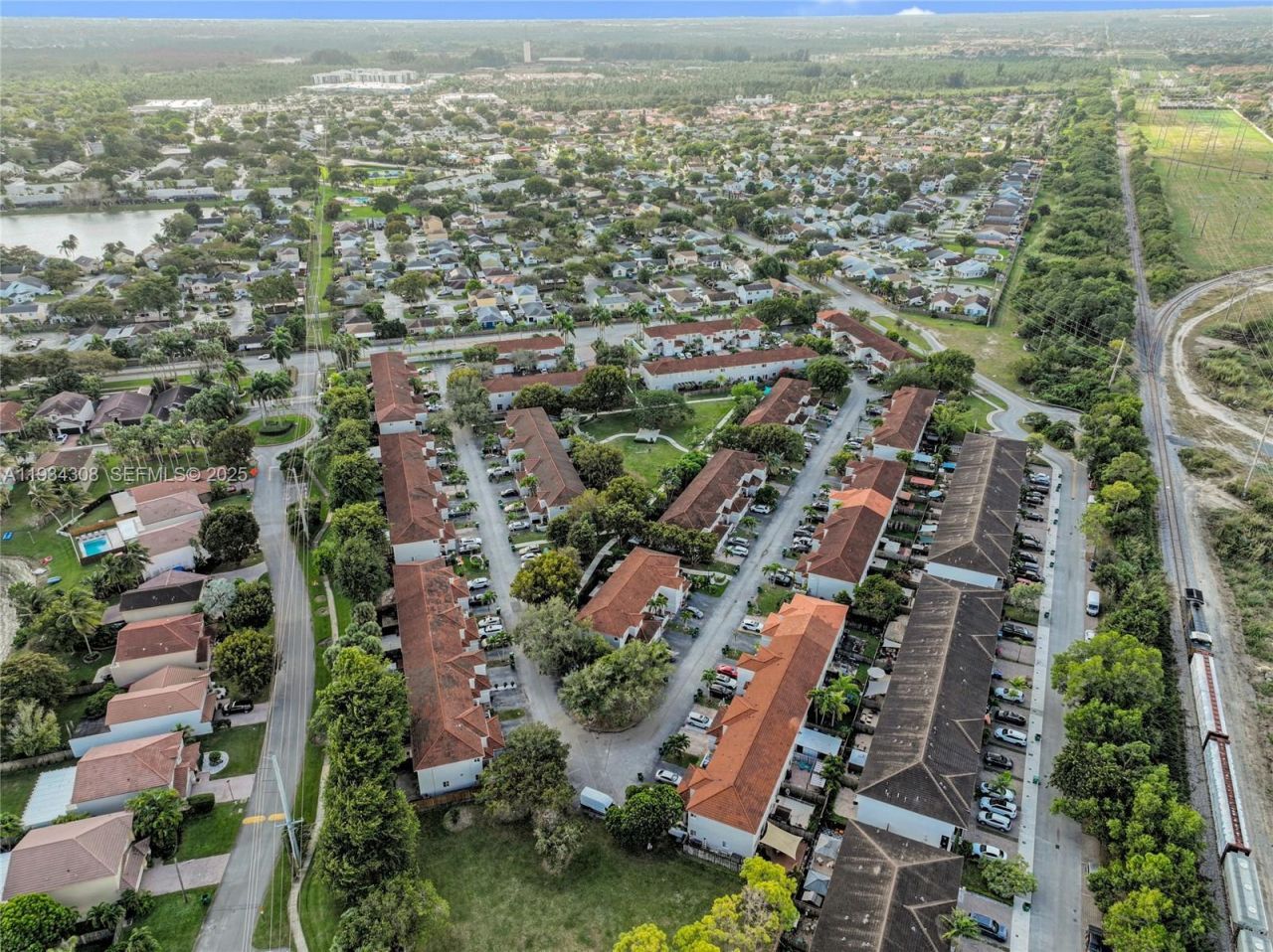 14157 SW 125th Ct, Miami, FL 33186 Photo