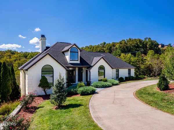 225 Bobwhite Tr, Sevierville, TN 37876