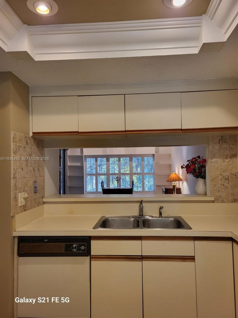 5200 SE Seascape Way, Unit 201, Stuart, FL 34997 Photo