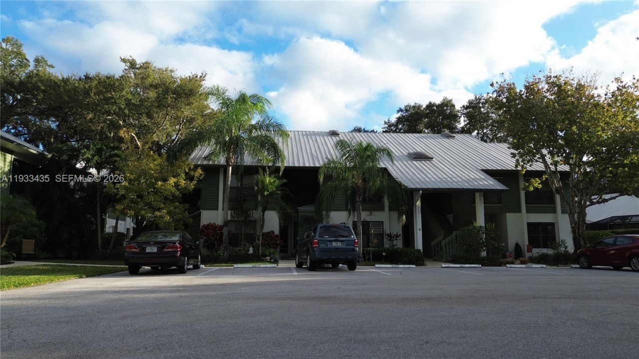5200 SE Seascape Way, Unit 201, Stuart, FL 34997 Photo