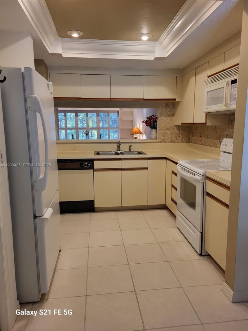 5200 SE Seascape Way, Unit 201, Stuart, FL 34997 Photo