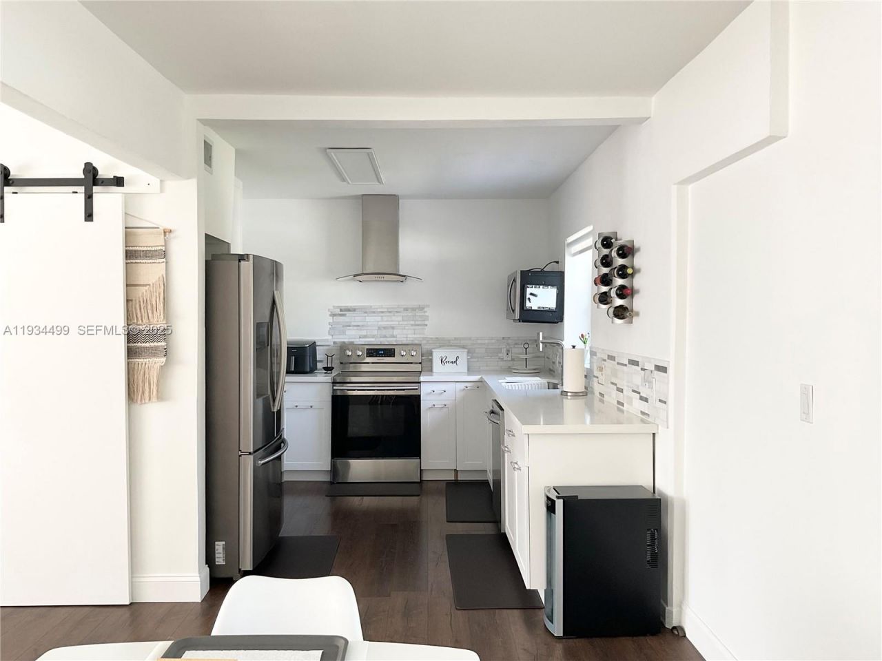 161 NW 145th St, Miami, FL 33168 Photo