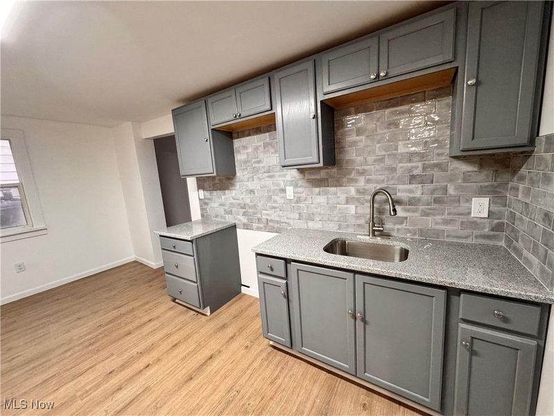 338 17th Street, Elyria, OH 44035 Photo 2