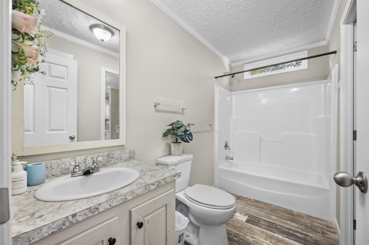 565 Tolle Farm Road Photo 17