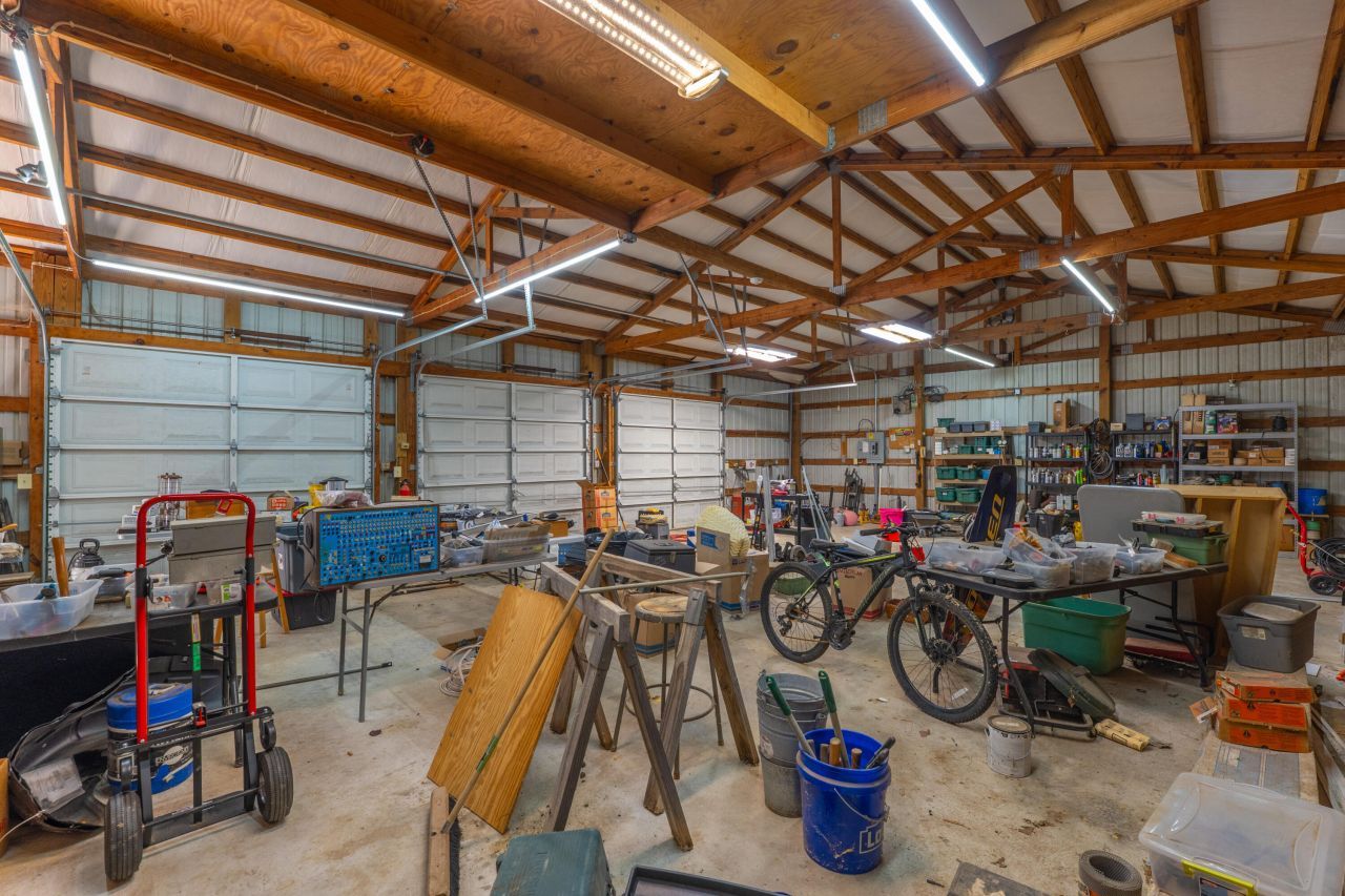 565 Tolle Farm Road Photo 22