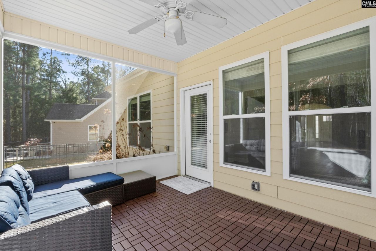 383 Summersweet Court Photo 10