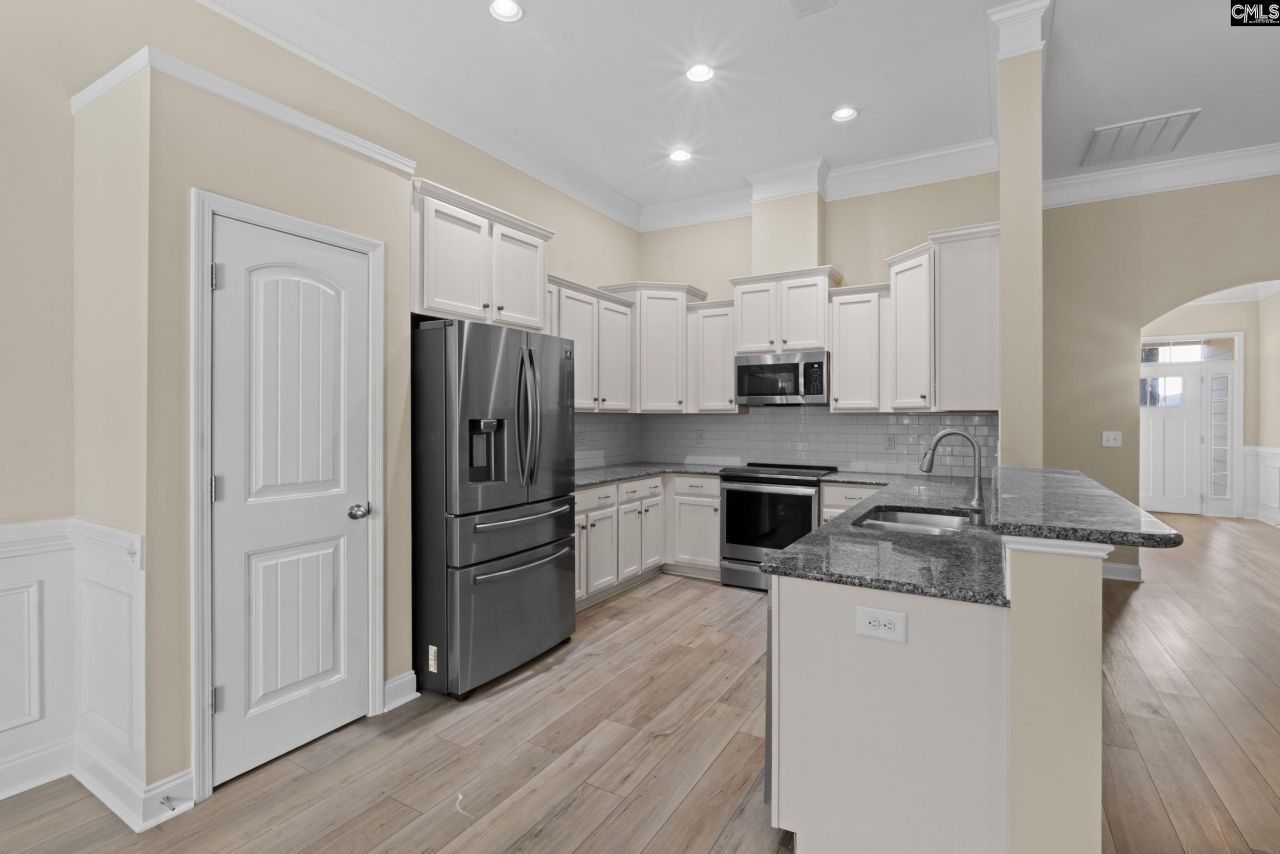 383 Summersweet Court Photo 18