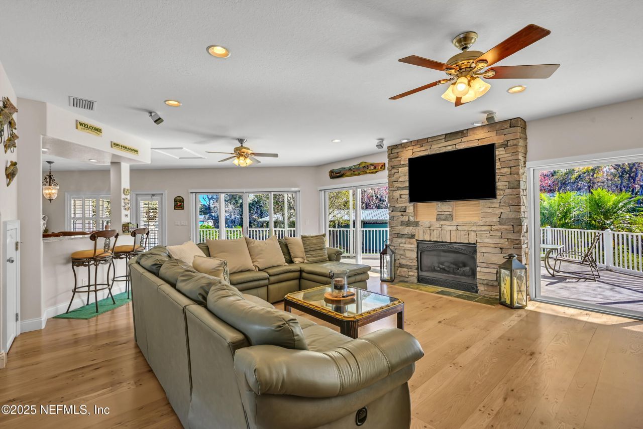 56633 Otter Rd Road, Astor, FL 32102 Photo