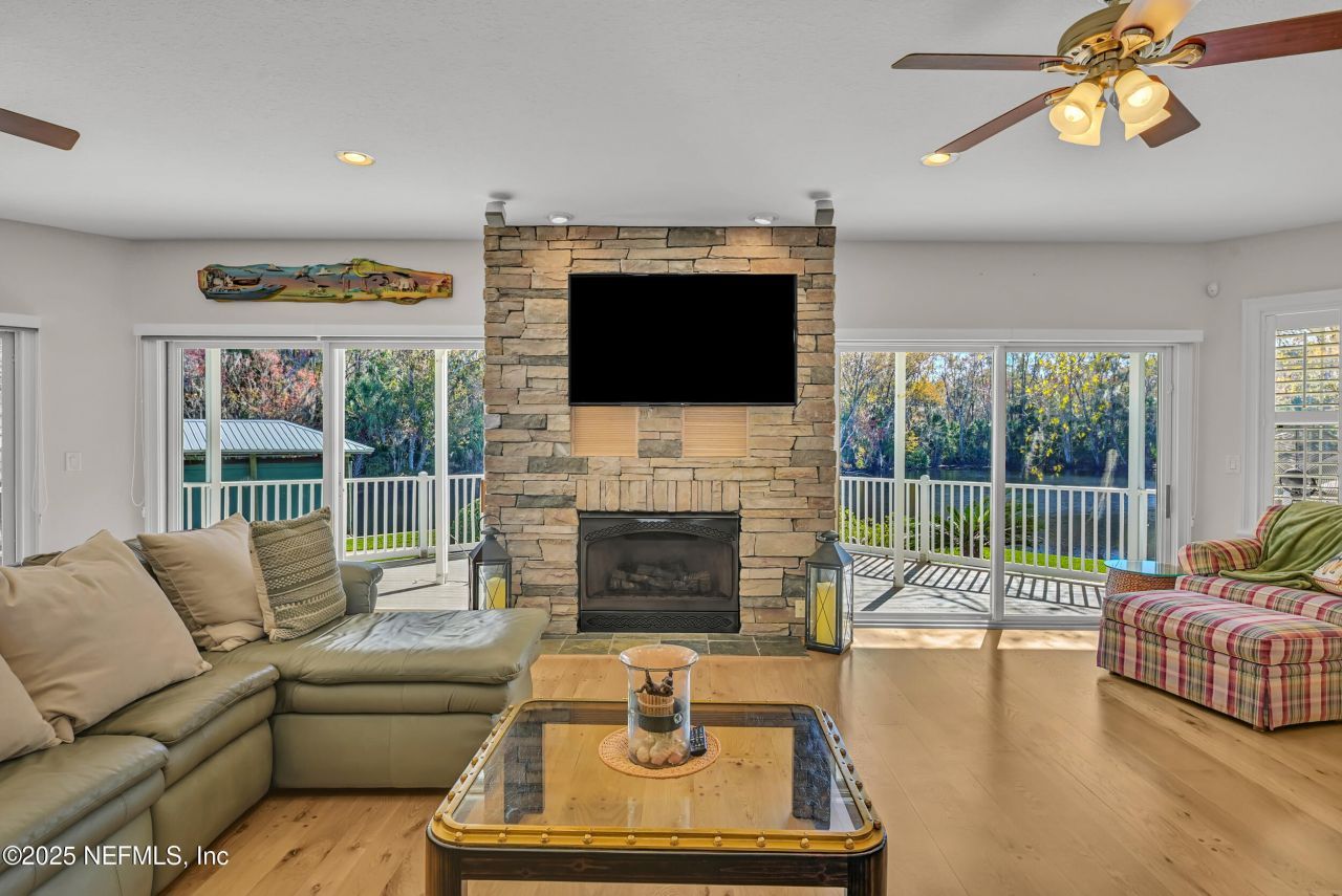 56633 Otter Rd Road, Astor, FL 32102 Photo