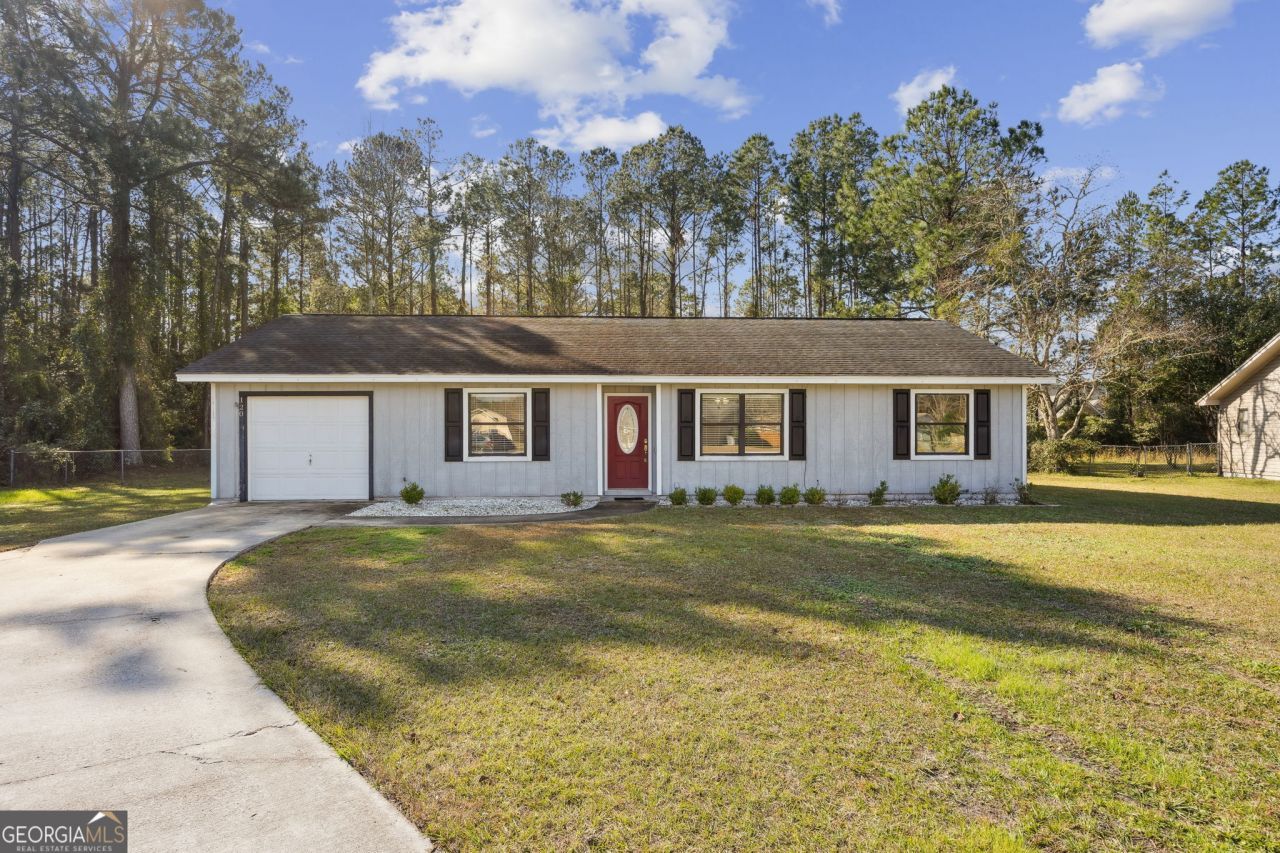 120 Natchez Court, Saint Marys, GA 31558 Main Photo