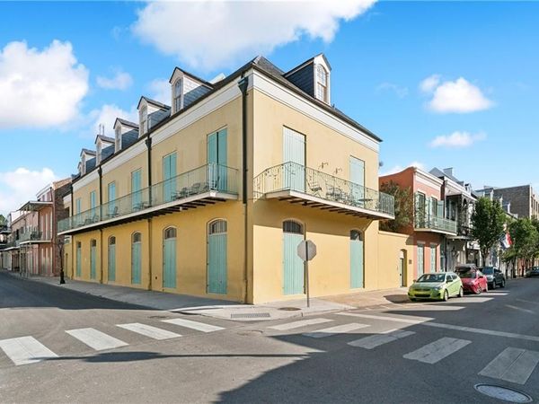 1040 CHARTRES Street, Unit D1, New Orleans, LA 70116