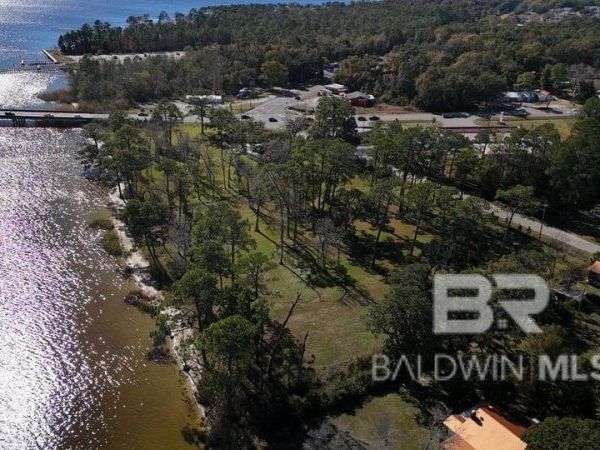 12664 6th Street, Lillian, AL 36549