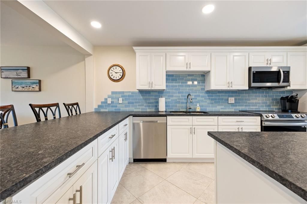 843 SE 46th Ln, Unit 6, Cape Coral, FL 33904 Photo