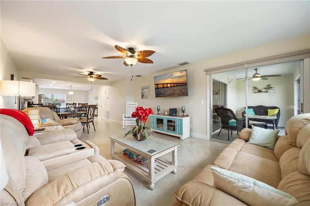 843 SE 46th Ln, Unit 6, Cape Coral, FL 33904 Photo