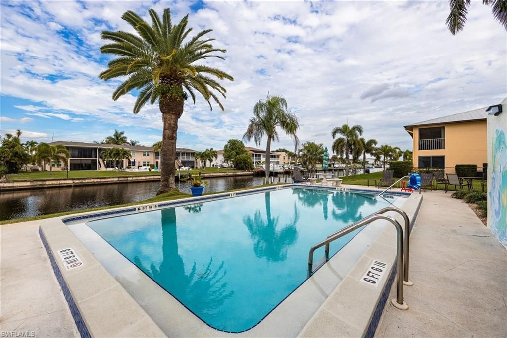 843 SE 46th Ln, Unit 6, Cape Coral, FL 33904 Photo