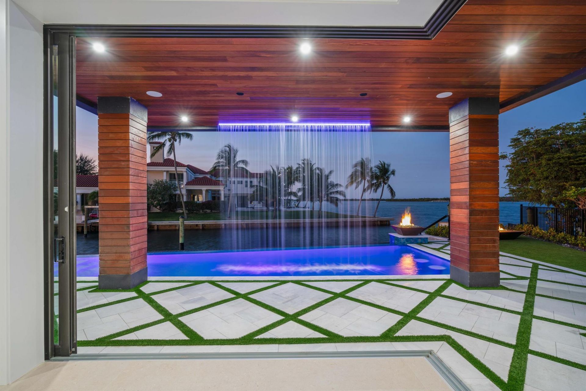 107 Bowsprit Drive, North Palm Beach, FL 33408 Photo