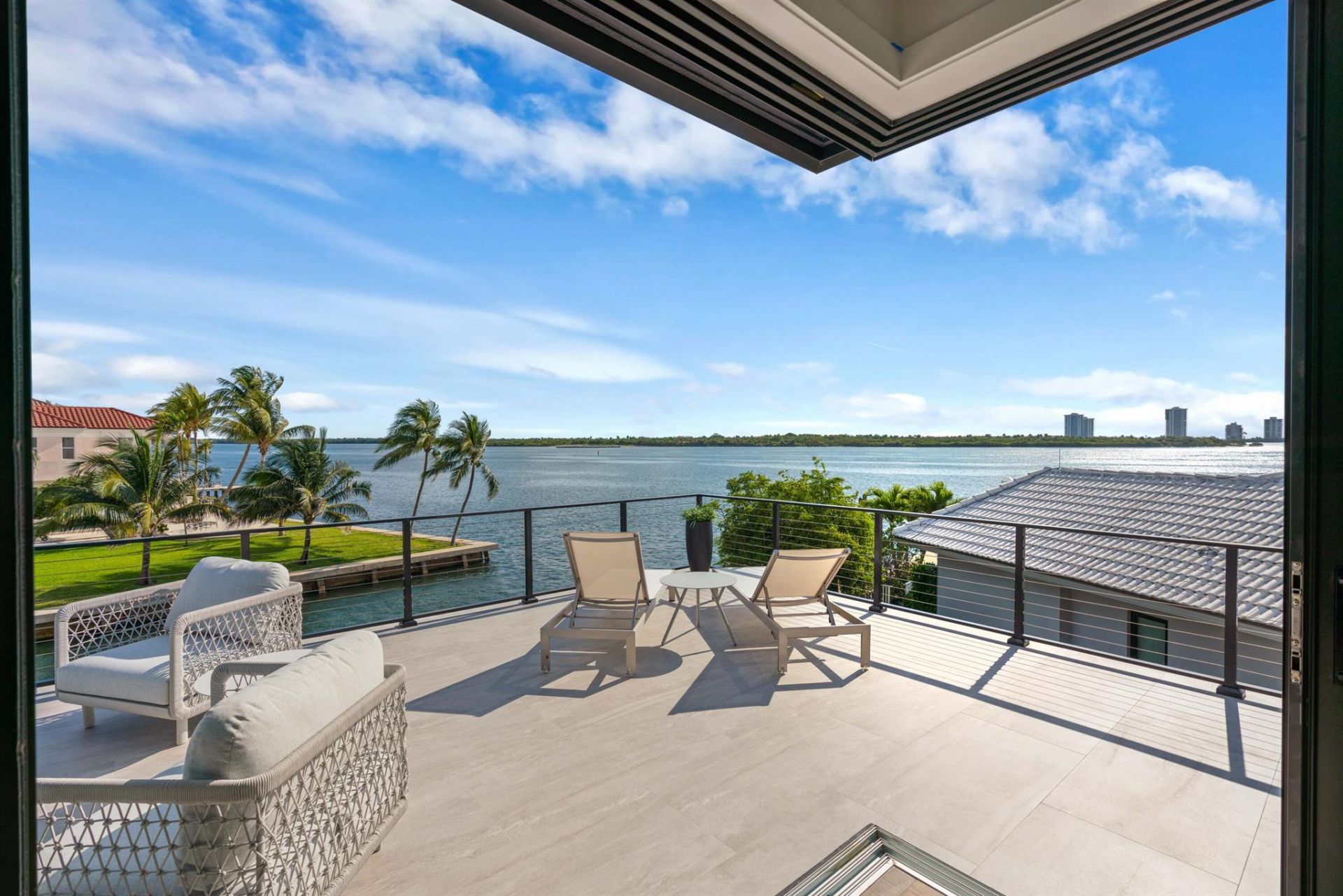 107 Bowsprit Drive, North Palm Beach, FL 33408 Photo