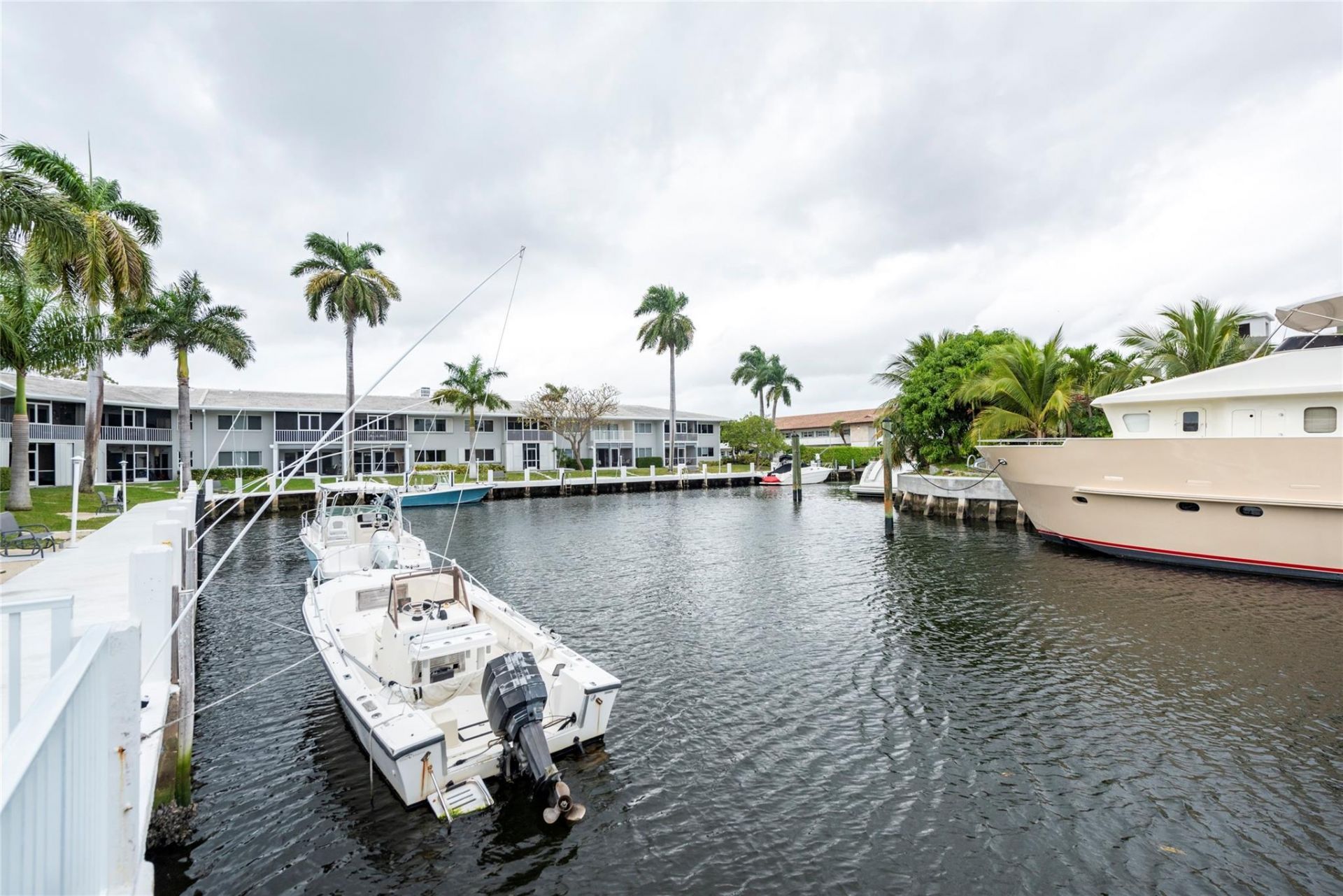 3333 NE 36th Street, Unit 6, Fort Lauderdale, FL 33308 Photo