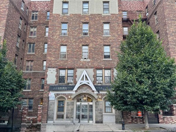 2925 Mathews Ave, Unit 2H, Bronx, NY 10467