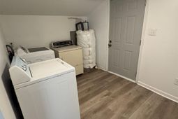 15 Community Street photo 4