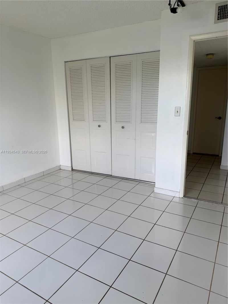 5199 NW 7th St, Unit 115, Miami, FL 33126 Photo