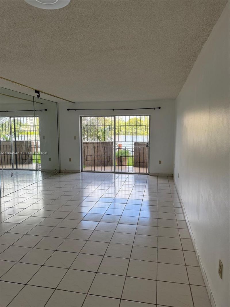 5199 NW 7th St, Unit 115, Miami, FL 33126 Photo