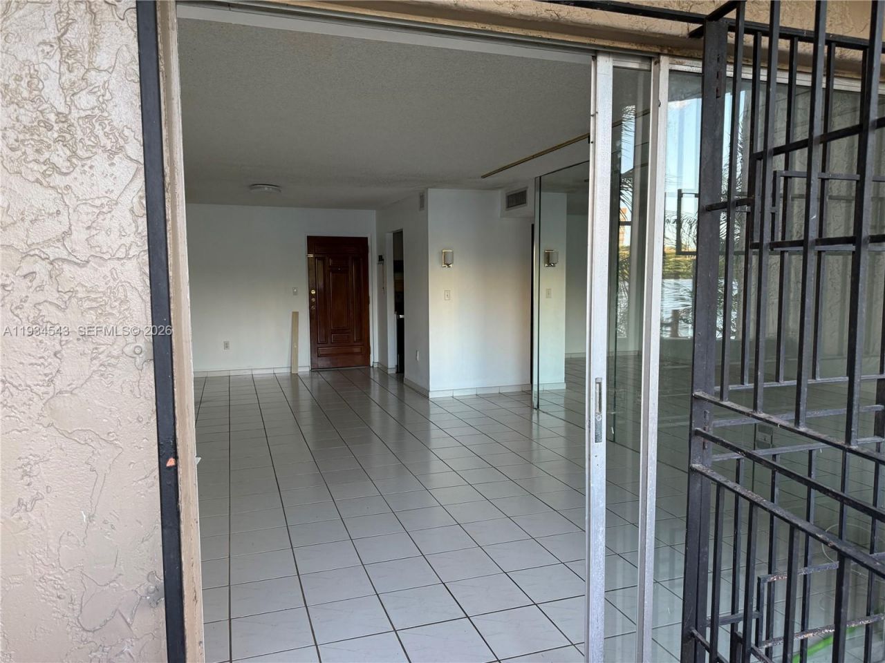 5199 NW 7th St, Unit 115, Miami, FL 33126 Photo