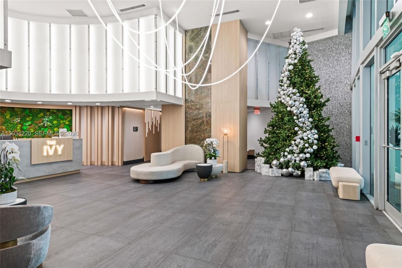 90 SW 3rd St, Unit 2109, Miami, FL 33130 Photo