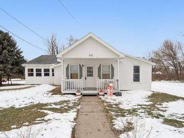 215 S WEST Street, MISSOURI VALLEY, IA 51555