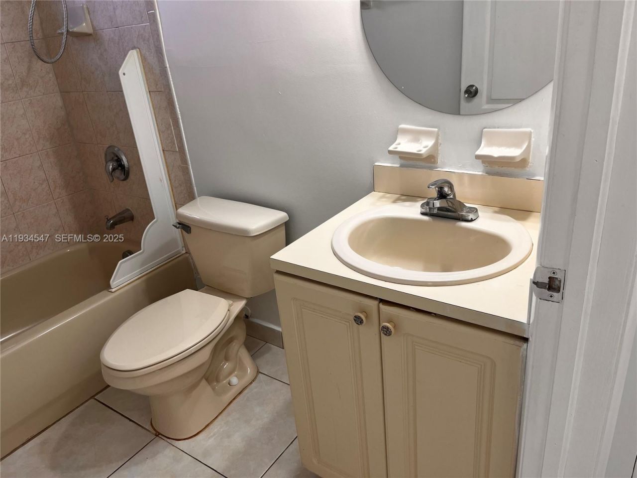 181 NW 47th Ave, Unit 6, Miami, FL 33126 Photo