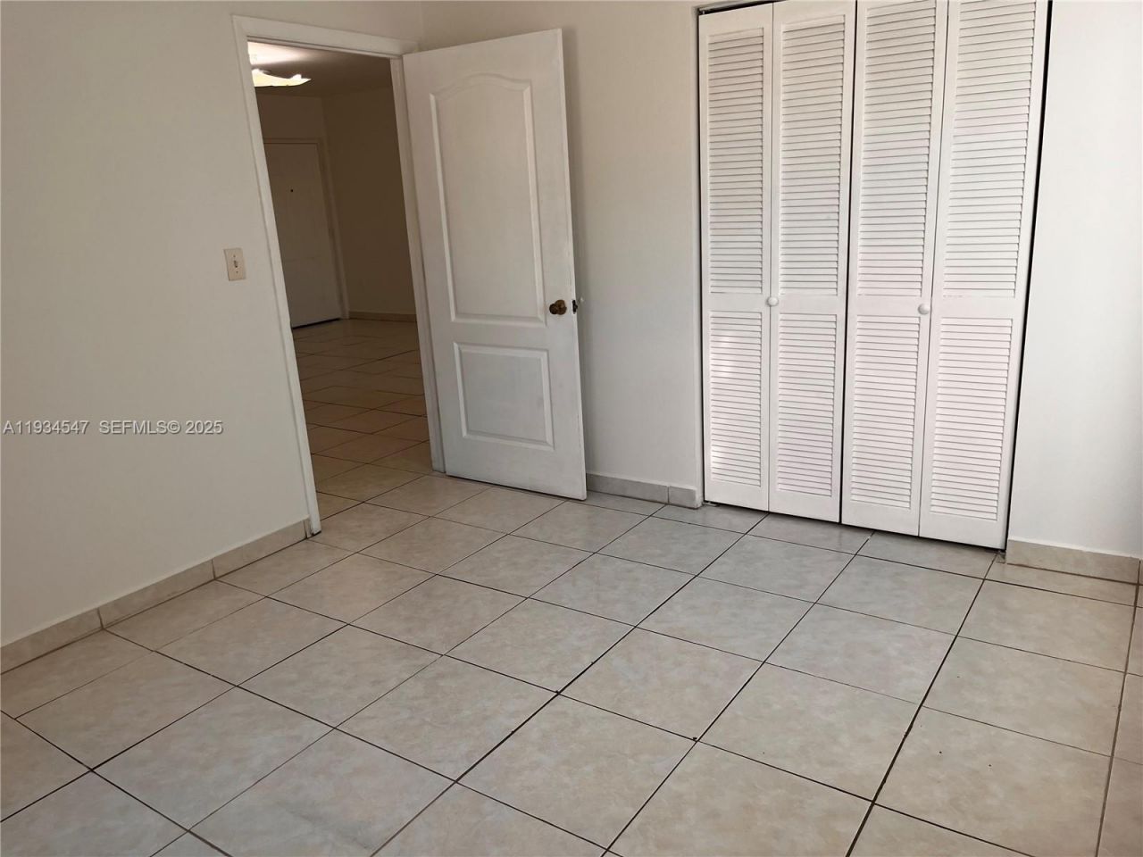 181 NW 47th Ave, Unit 6, Miami, FL 33126 Photo