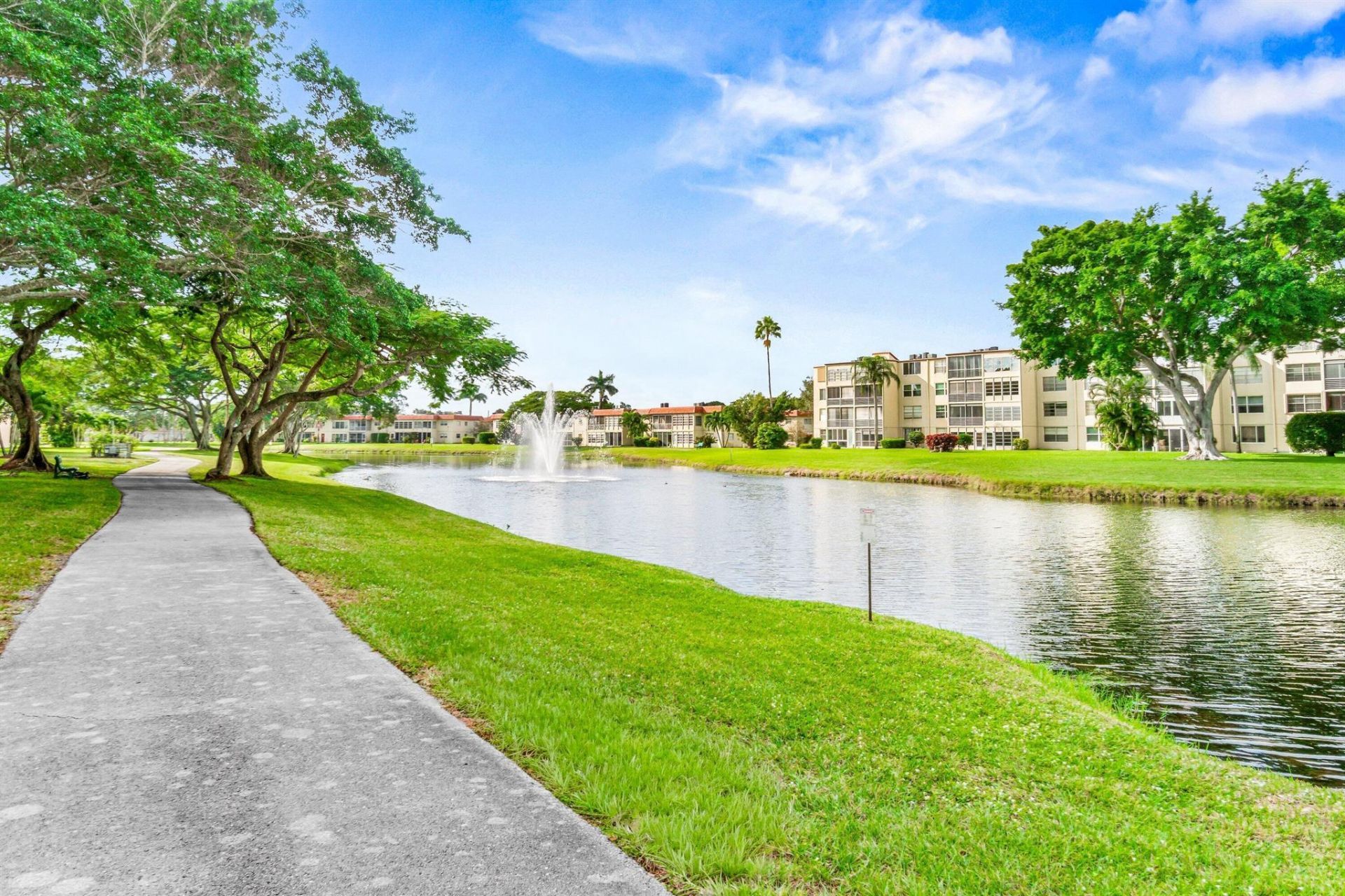 14623 Bonaire Boulevard, Unit 608, Delray Beach, FL 33446 Photo