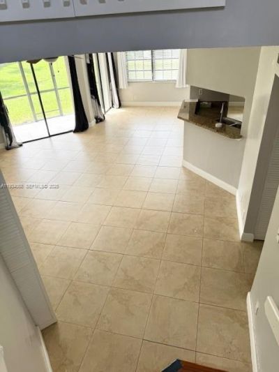 8951 W Sunrise Blvd, Plantation, FL 33322 Photo