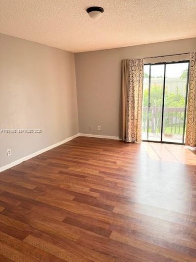 8951 W Sunrise Blvd, Plantation, FL 33322 Photo