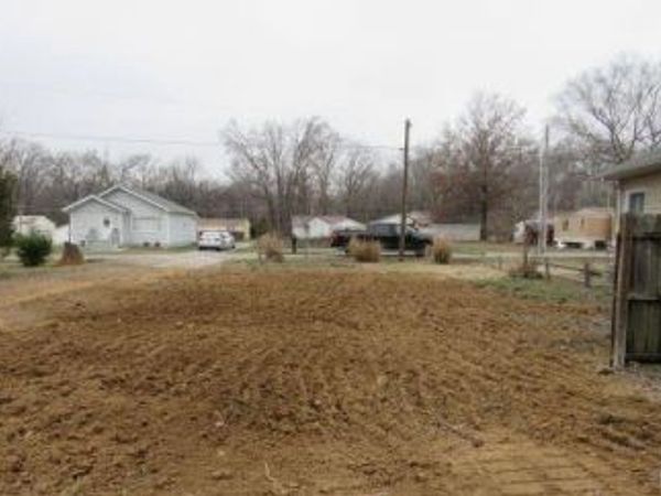 38 missouri Street, Pinckneyville, IL 62274