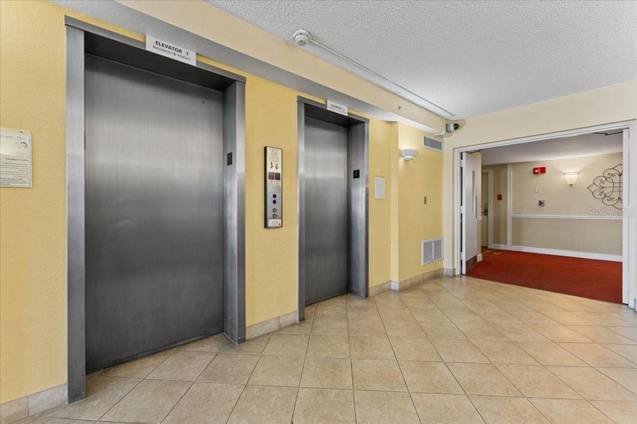 4900 Brittany Drive S, Unit 805, Saint Petersburg, FL 33715 Photo