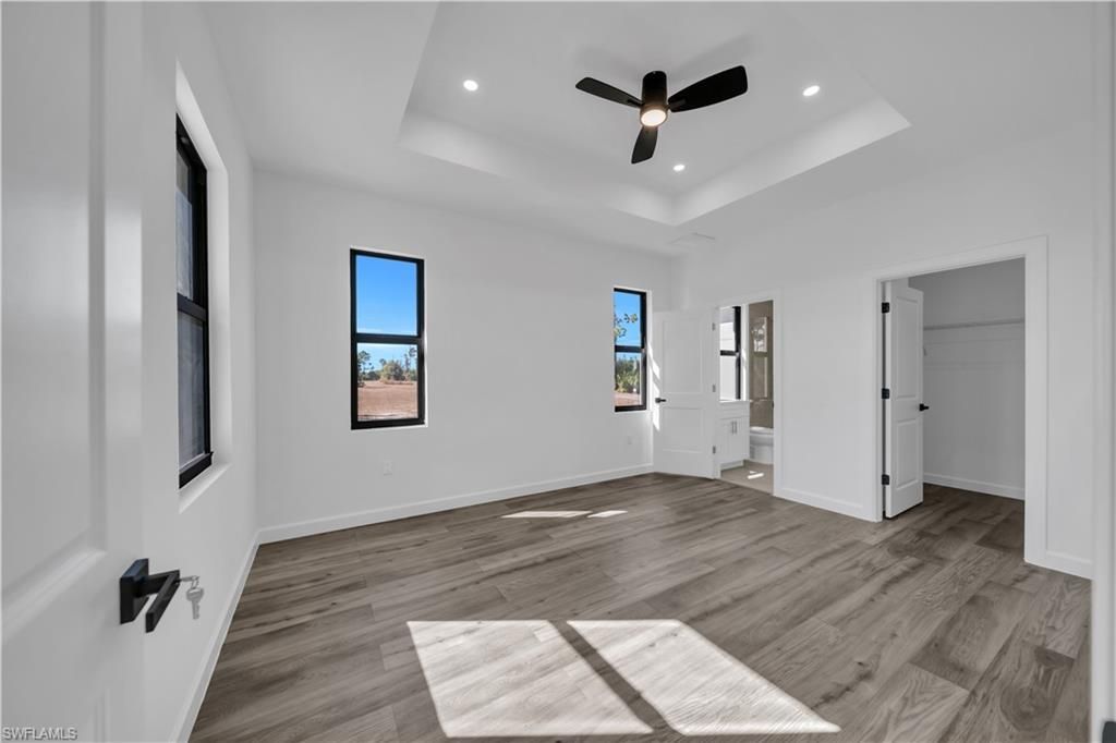 1924 NE 33rd Ln, Cape Coral, FL 33909 Photo