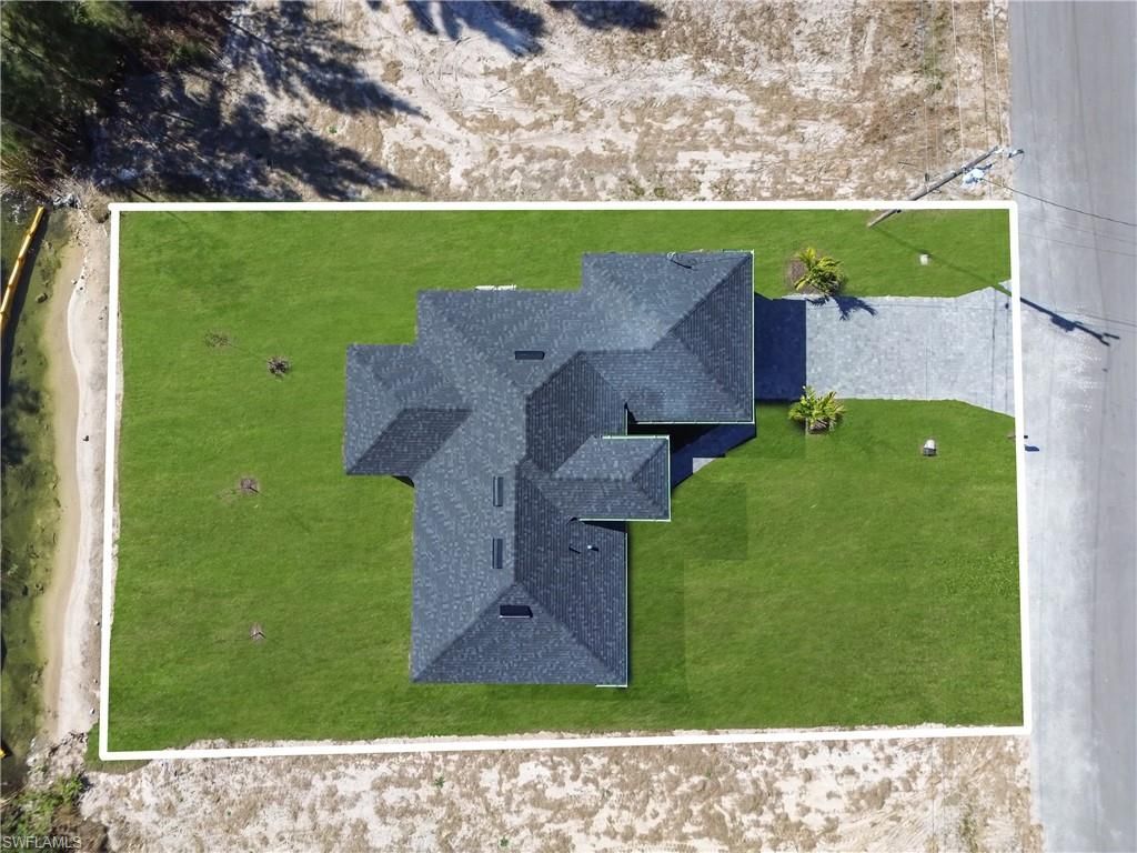 1924 NE 33rd Ln, Cape Coral, FL 33909 Photo