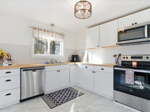 394 Highland Avenue, Gardiner, ME 04345