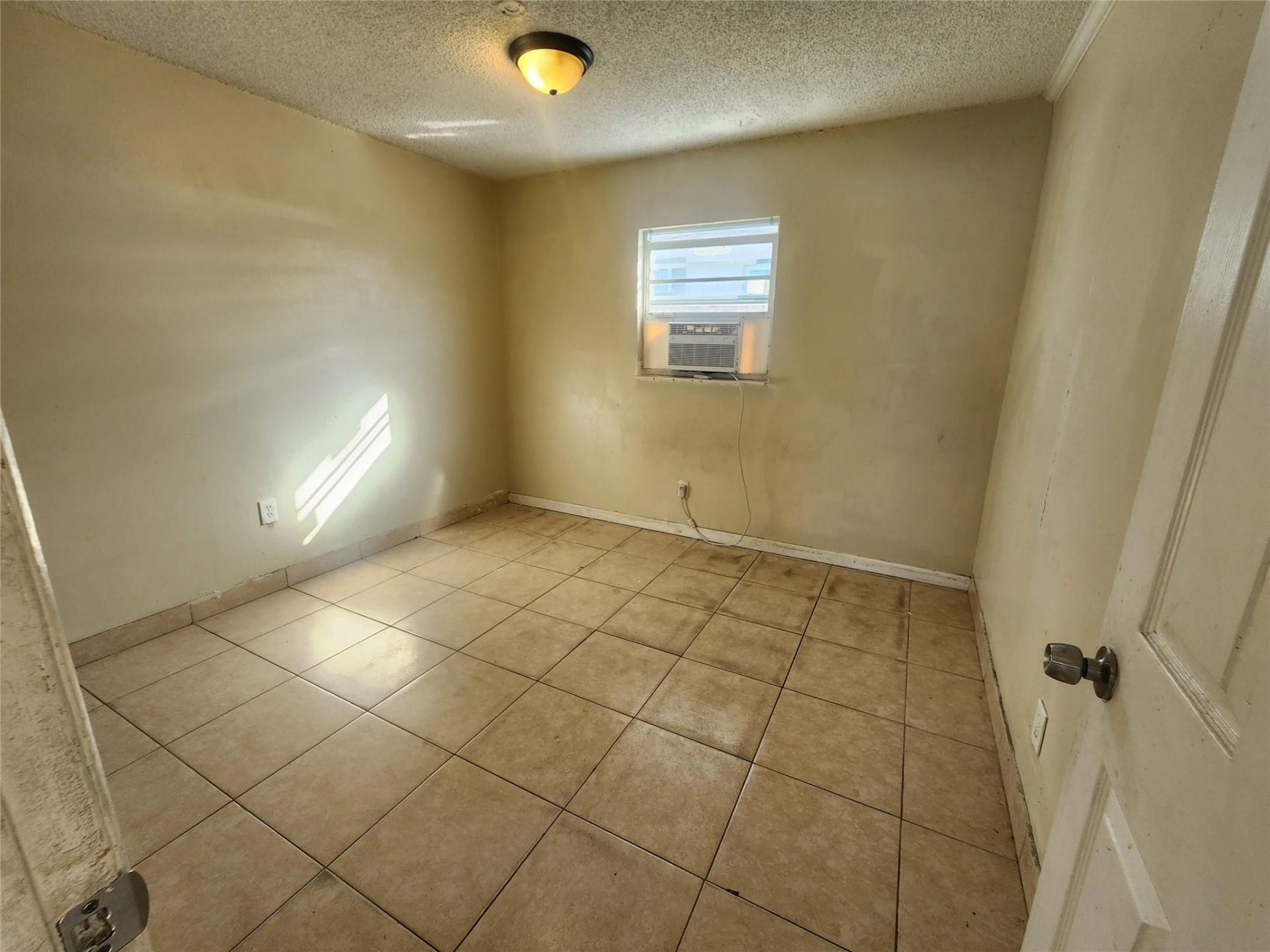 1133 W 28th Street, West Palm Beach, FL 33404 Photo